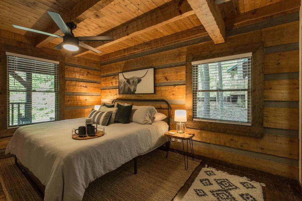 Southern Oak Cabin - Newly Remodeled - Close To All Attractions Sevierville Exterior foto