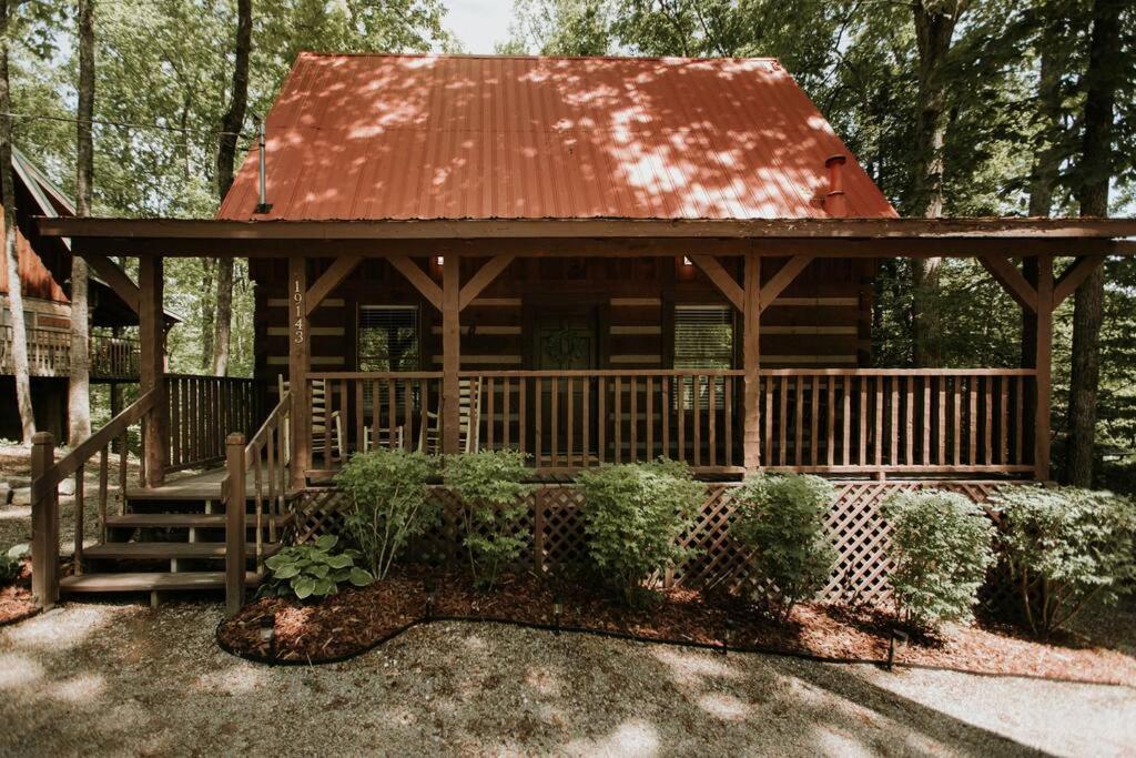 Southern Oak Cabin - Newly Remodeled - Close To All Attractions Sevierville Exterior foto